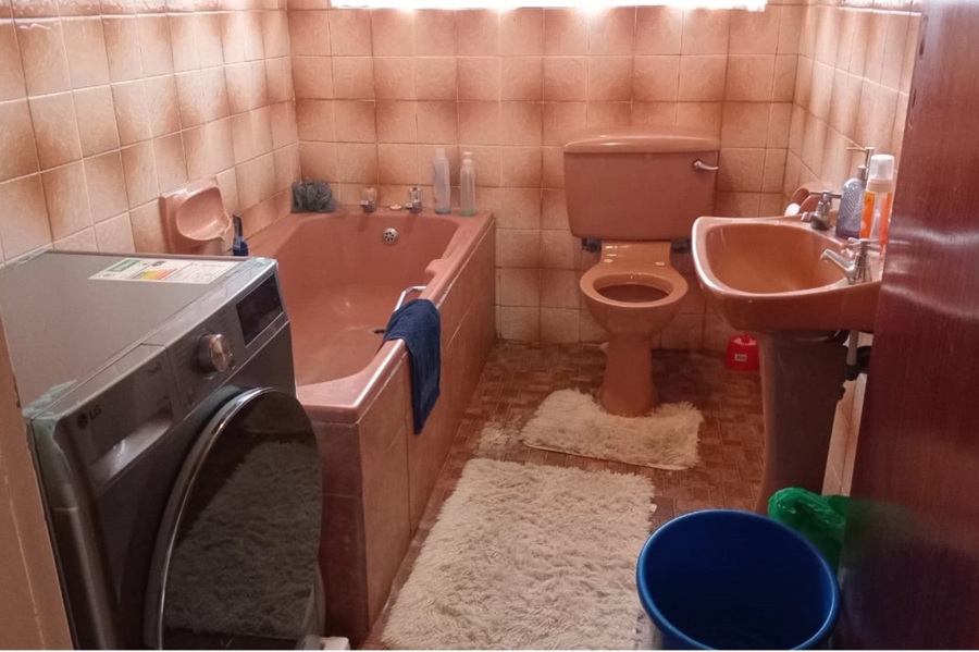 3 Bedroom Property for Sale in Kwamagxaki Eastern Cape